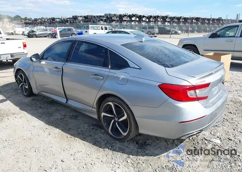 2018 Honda Accord Sport z USA, uszkodzony, nr VIN 1HGCV1F3XJA192420